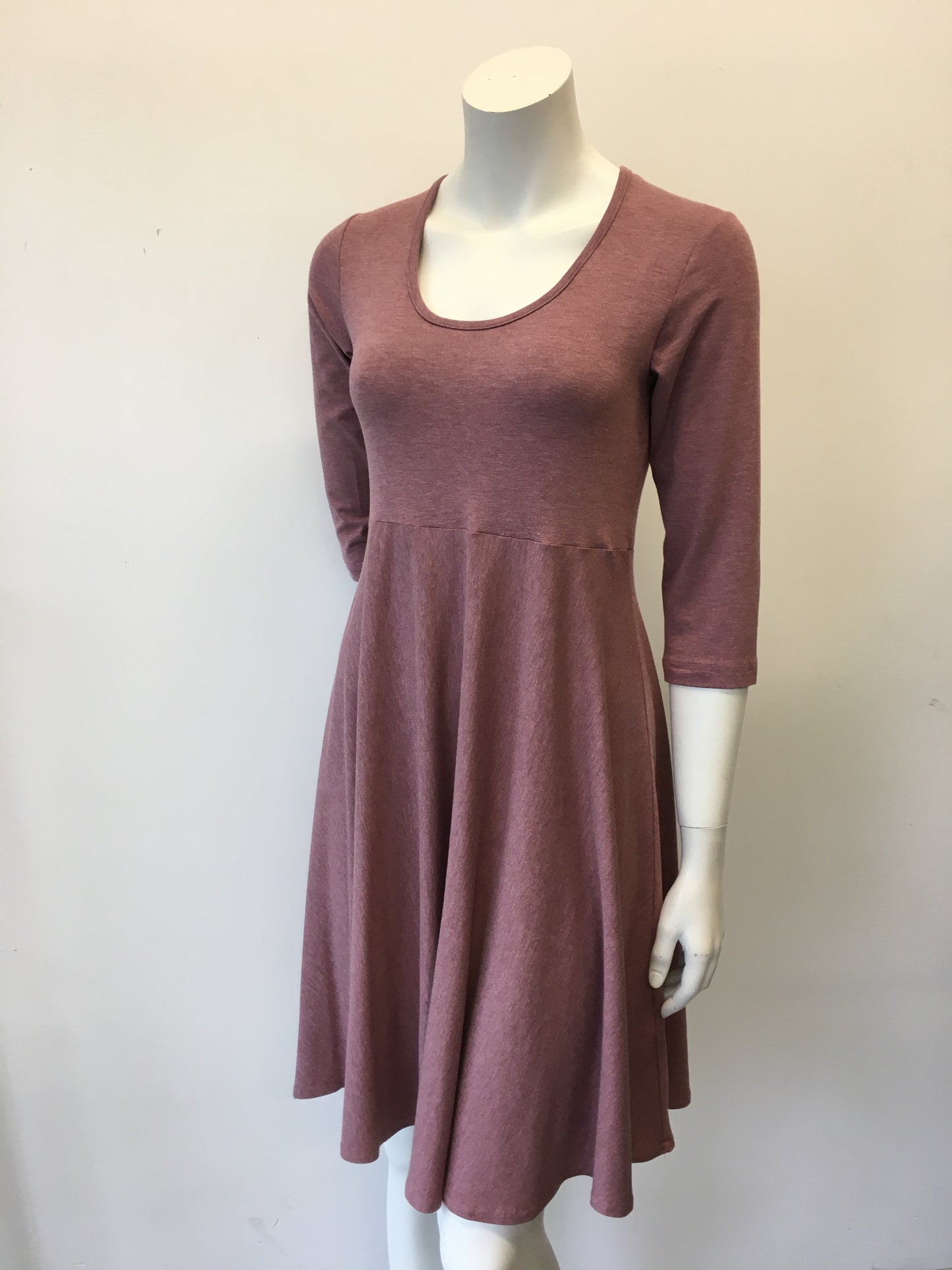 Circle Dress 3/4 Sleeve