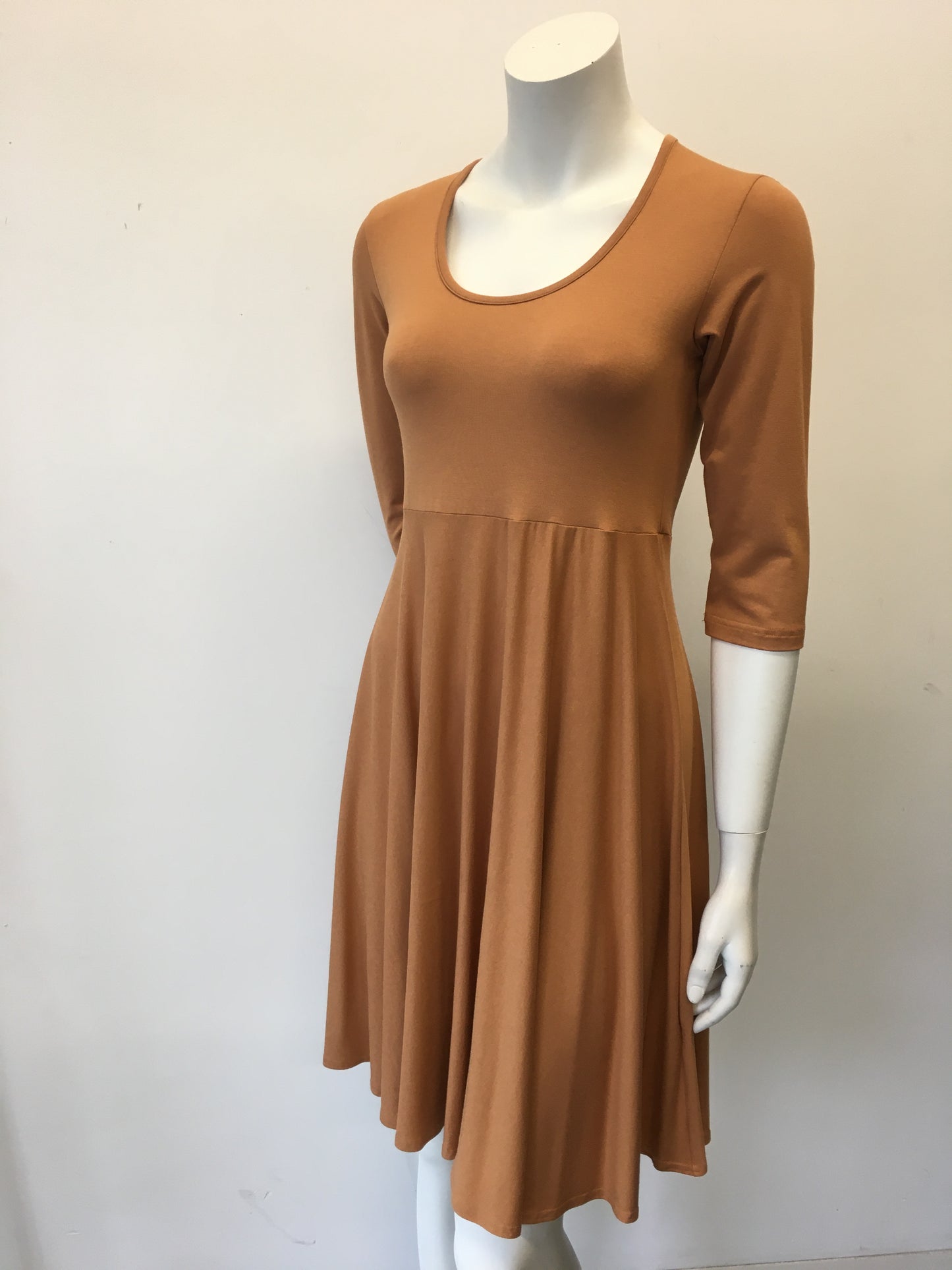 Circle Dress 3/4 Sleeve