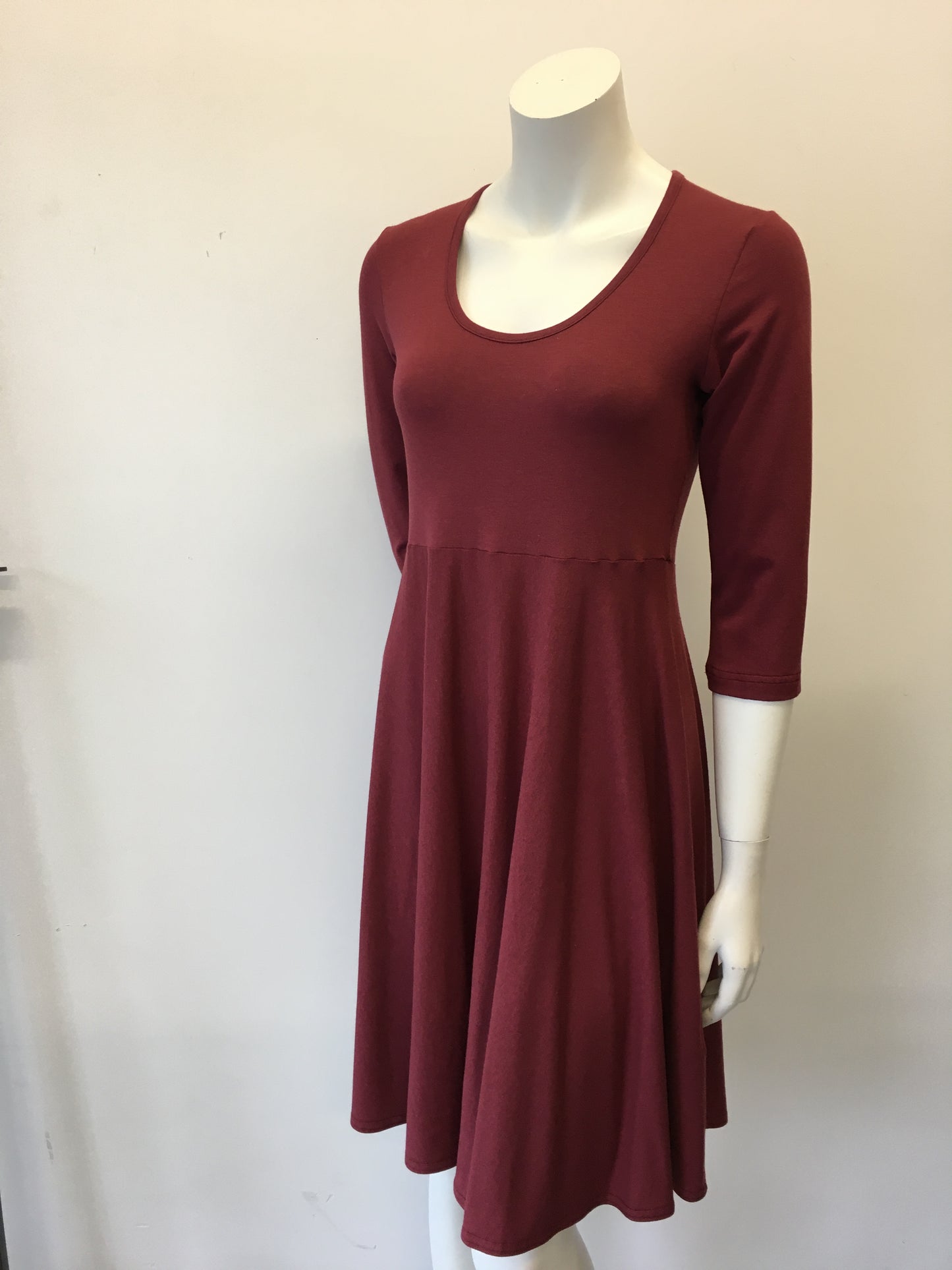 Circle Dress 3/4 Sleeve