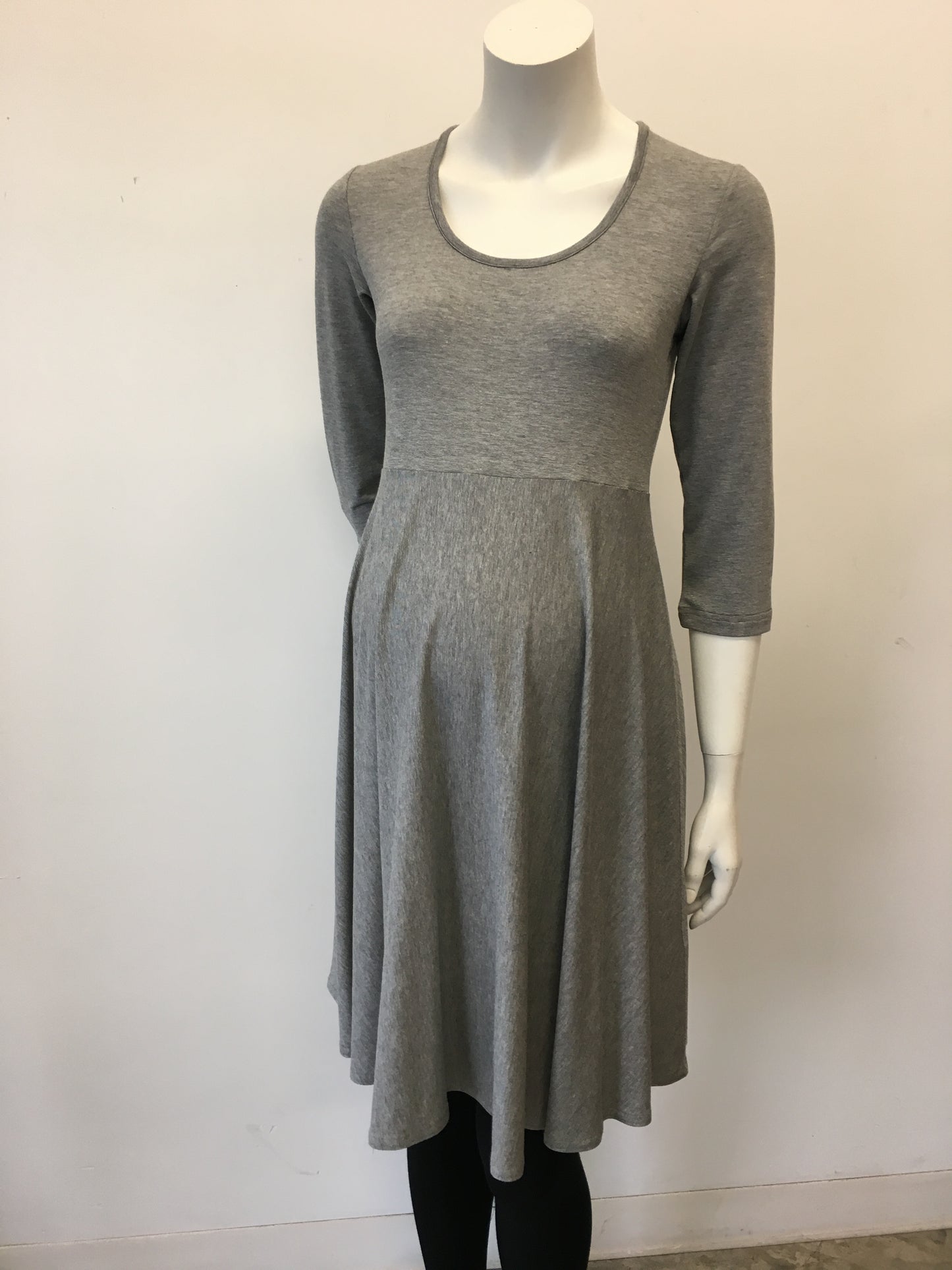Circle Dress 3/4 Sleeve
