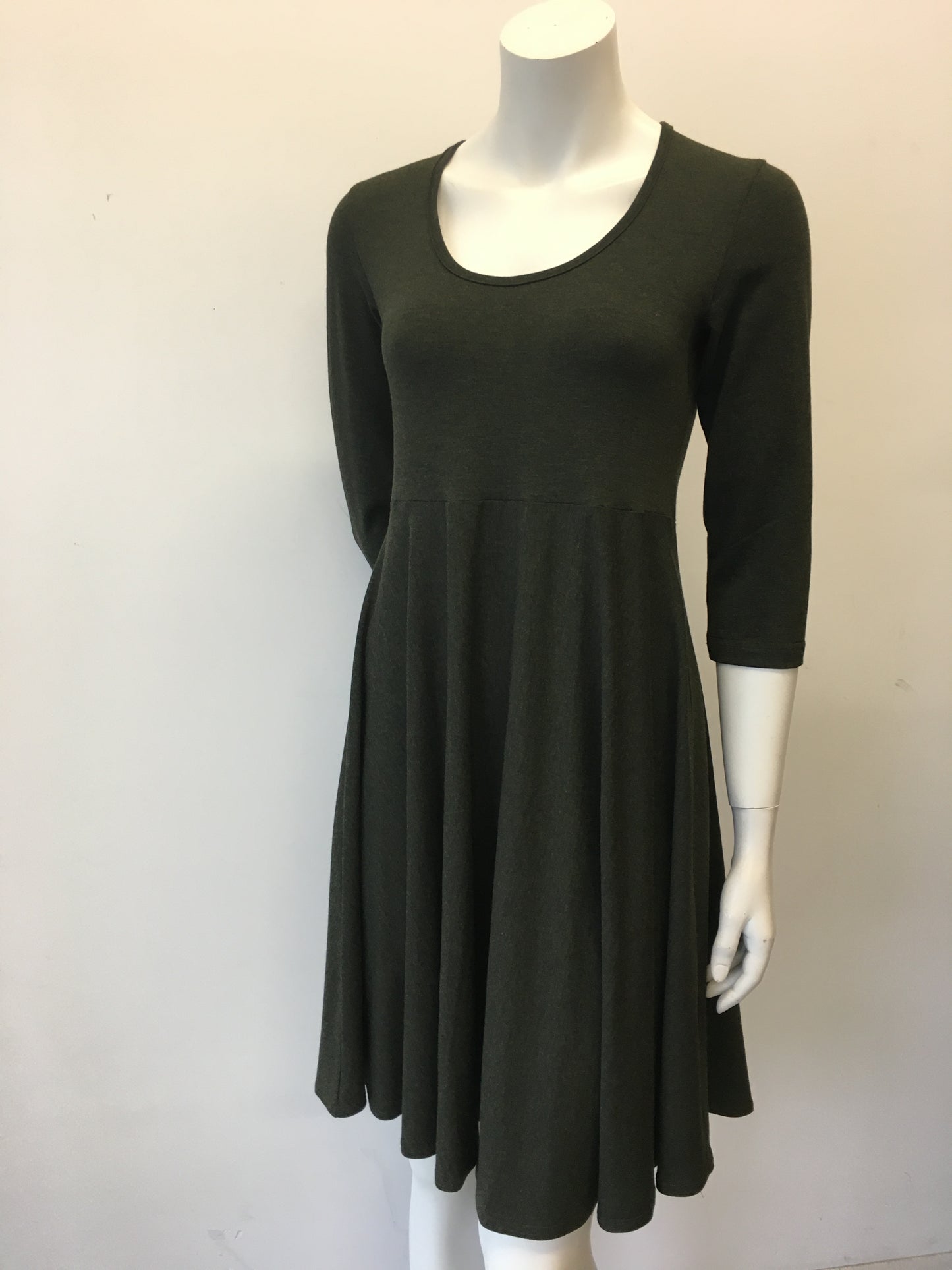 Circle Dress 3/4 Sleeve