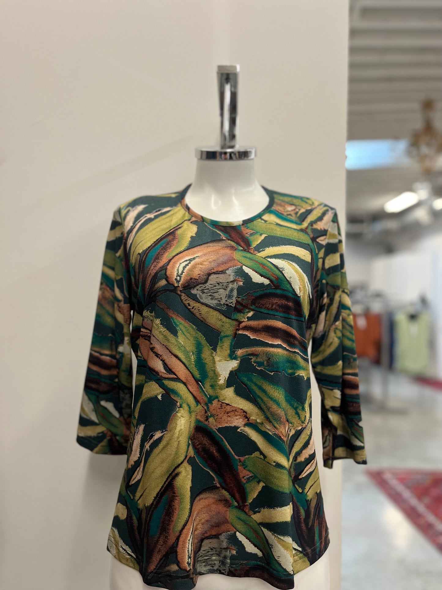 Classic Tee 3/4 Sleeve