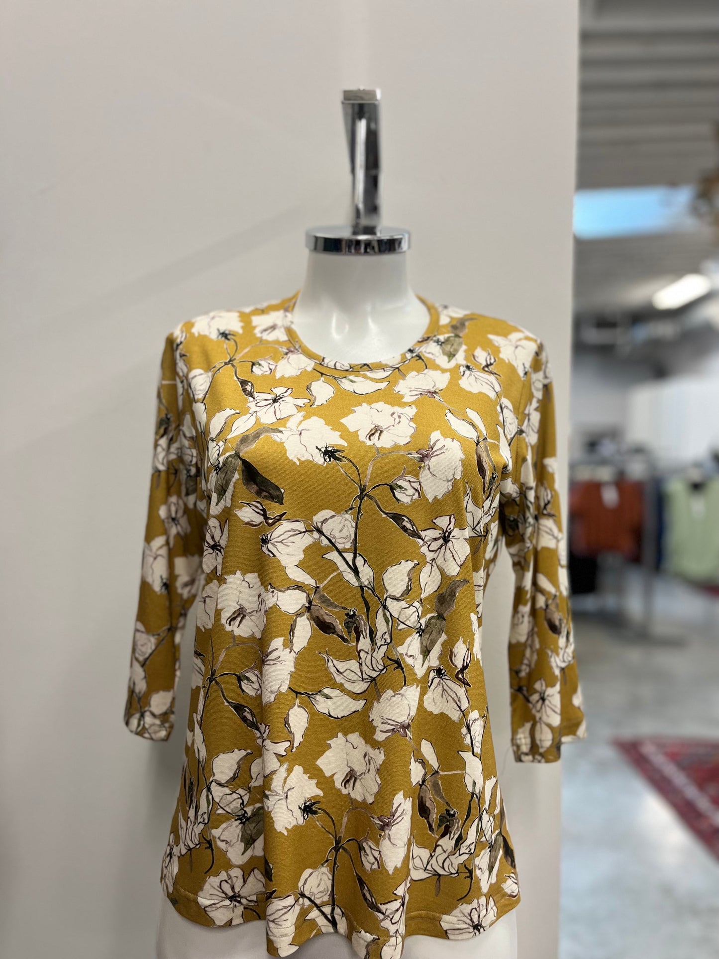 Classic Tee 3/4 Sleeve