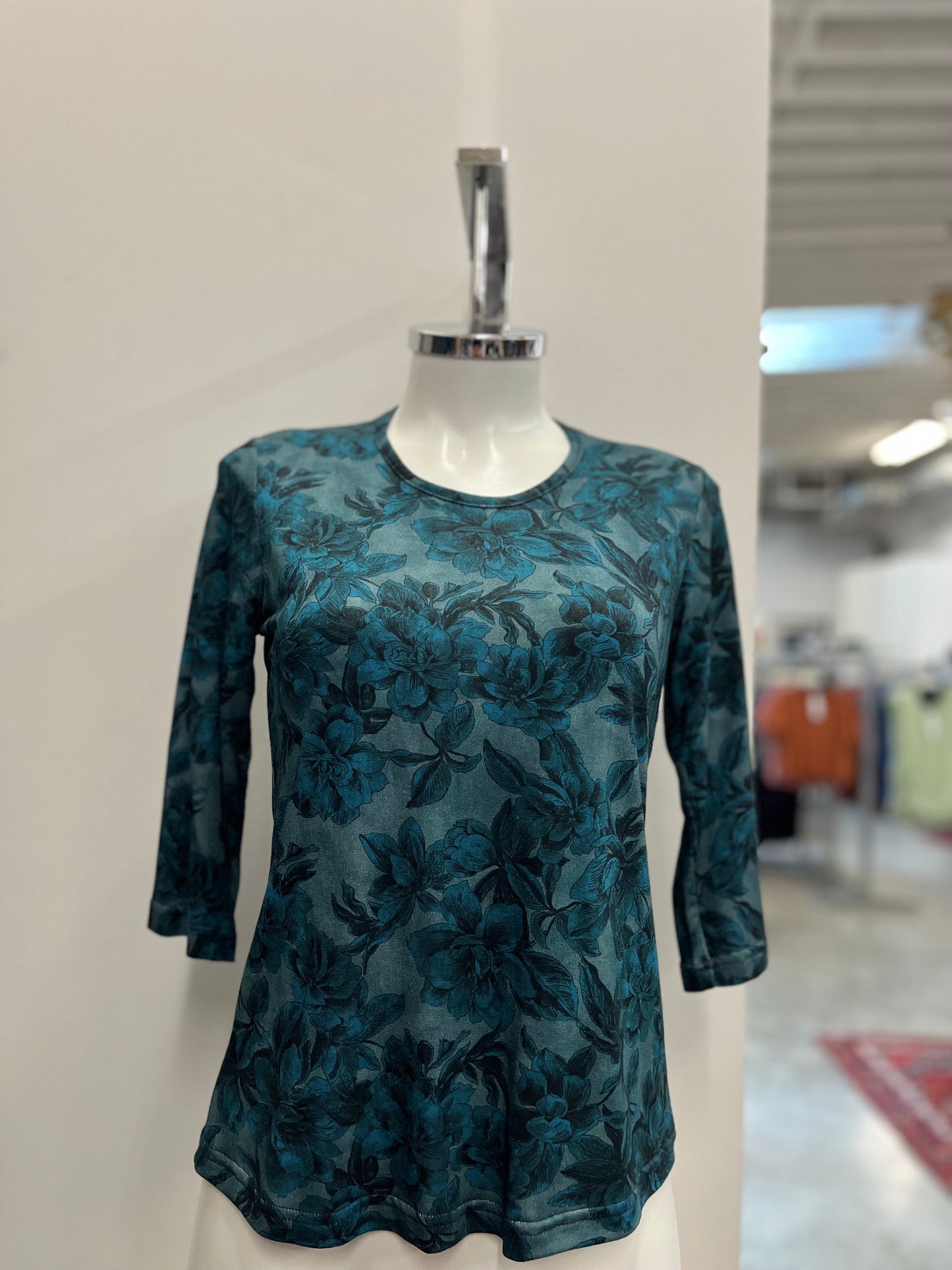 Classic Tee 3/4 Sleeve