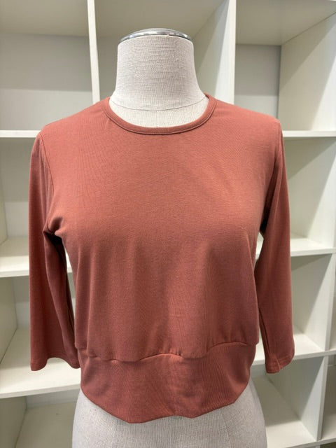 Classic Crop Top 3/4 Sleeve